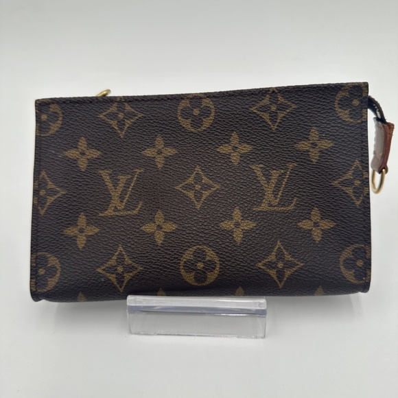 Louis Vuitton Pouchette - Picture 2 of 10